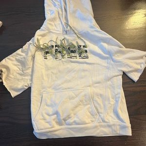 White short sleeve sweatshirt